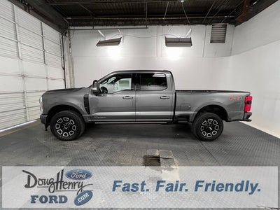 2025 Ford F-350SD Platinum