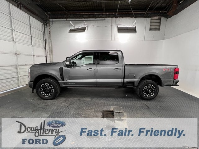 2025 Ford F-350SD Platinum