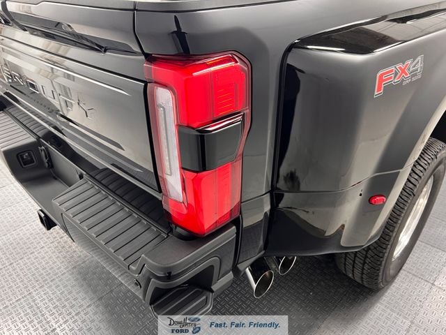 2026 Ford F-350SD Platinum DRW