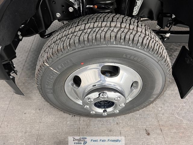 2026 Ford F-350SD Platinum DRW