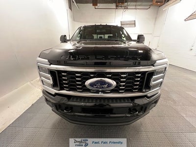 2026 Ford F-350SD Platinum DRW
