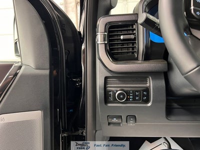 2026 Ford F-350SD Platinum DRW