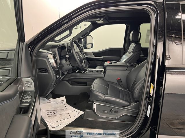 2026 Ford F-350SD Platinum DRW