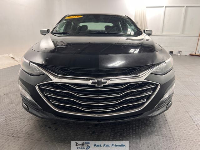 Used 2019 Chevrolet Malibu 1LT with VIN 1G1ZD5ST5KF122118 for sale in Tarboro, NC