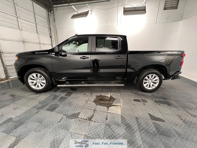 2022 Chevrolet Silverado 1500 LTD Custom