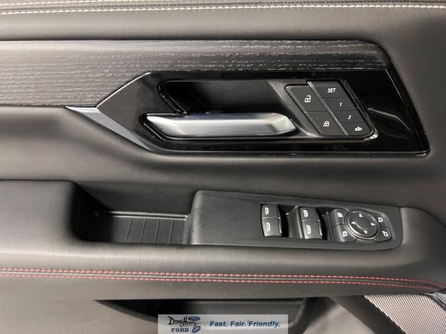 2025 GMC Yukon XL AT4 Ultimate