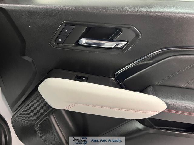 2023 GMC Canyon AT4X