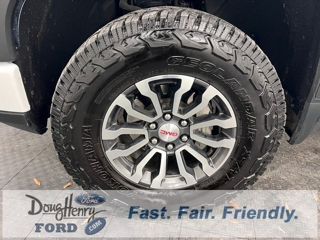 2023 GMC Sierra 1500 AT4