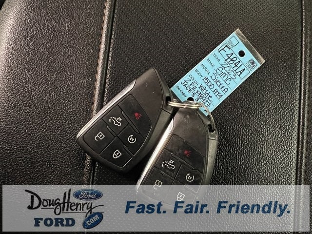 2023 GMC Sierra 1500 AT4