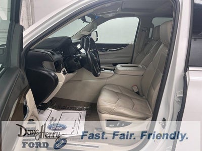 2018 Cadillac Escalade Luxury