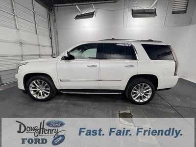 2018 Cadillac Escalade Luxury