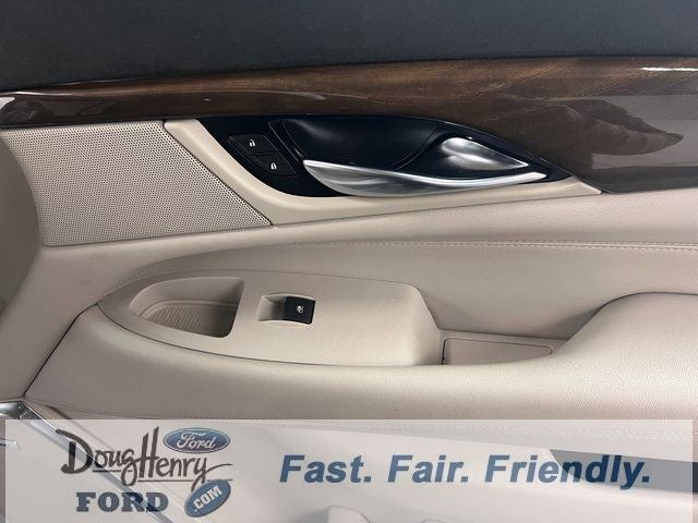 2018 Cadillac Escalade Luxury