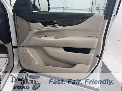 2018 Cadillac Escalade Luxury