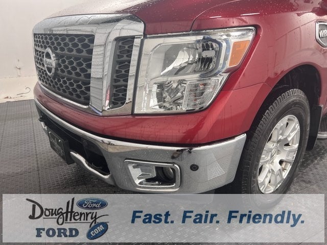 2017 Nissan Titan SV