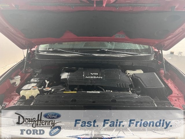 2017 Nissan Titan SV