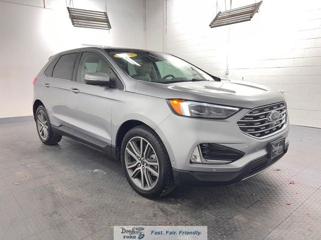 2021 Ford Edge Titanium
