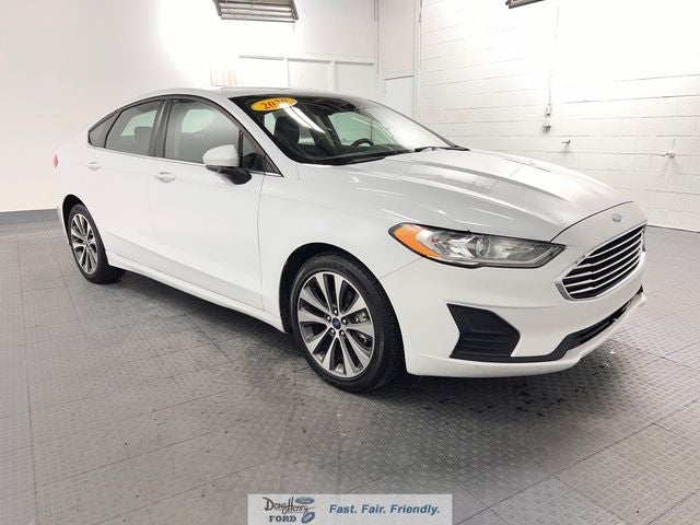 2020 Ford Fusion SE