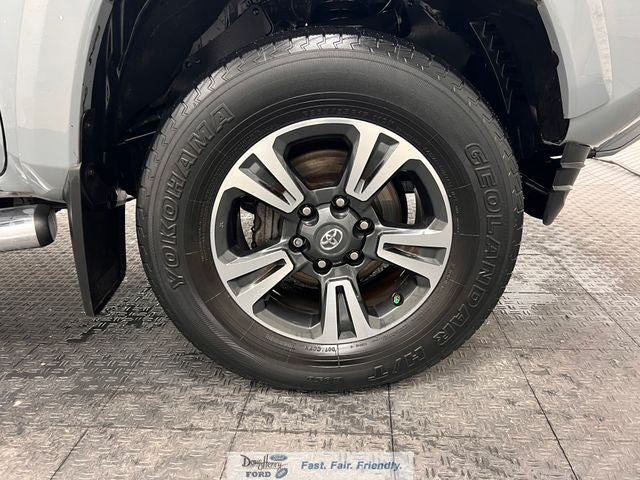 2019 Toyota Tacoma TRD Sport V6