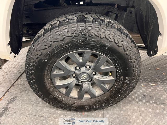 2023 Toyota Tacoma SR5 V6