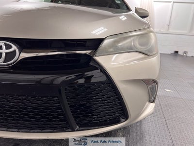 2016 Toyota Camry XSE
