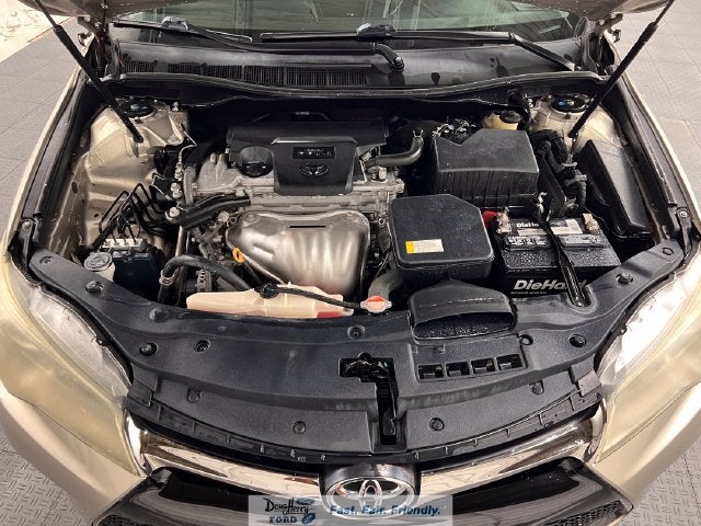 2016 Toyota Camry XSE