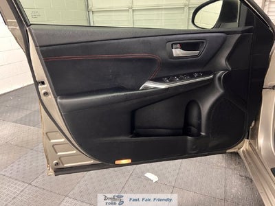 2016 Toyota Camry XSE
