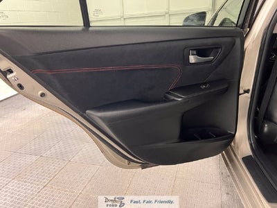 2016 Toyota Camry XSE