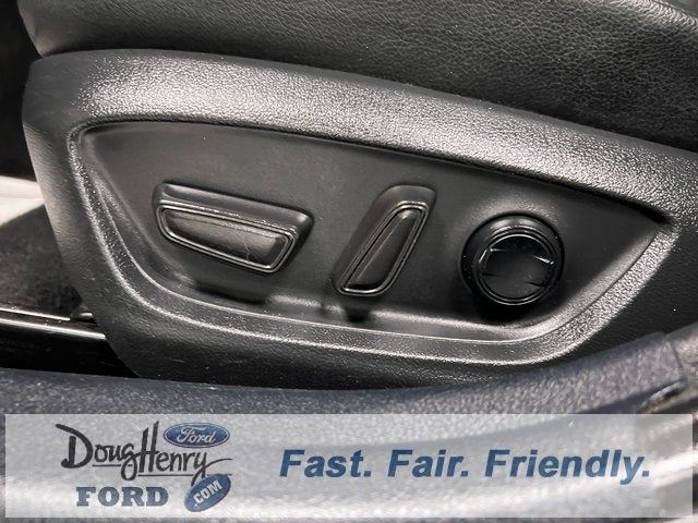 2022 Toyota Camry SE Nightshade