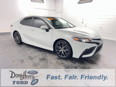 2022 Toyota Camry SE Nightshade