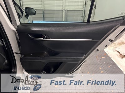 2022 Toyota Camry SE Nightshade