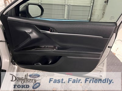 2022 Toyota Camry SE Nightshade