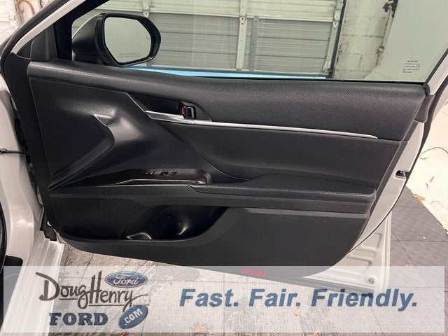 2022 Toyota Camry SE Nightshade