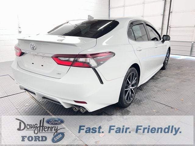 2022 Toyota Camry SE Nightshade