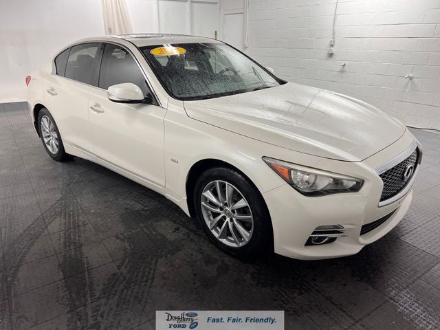 2017 INFINITI Q50 2.0t Premium