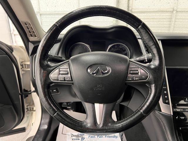 2017 INFINITI Q50 2.0t Premium